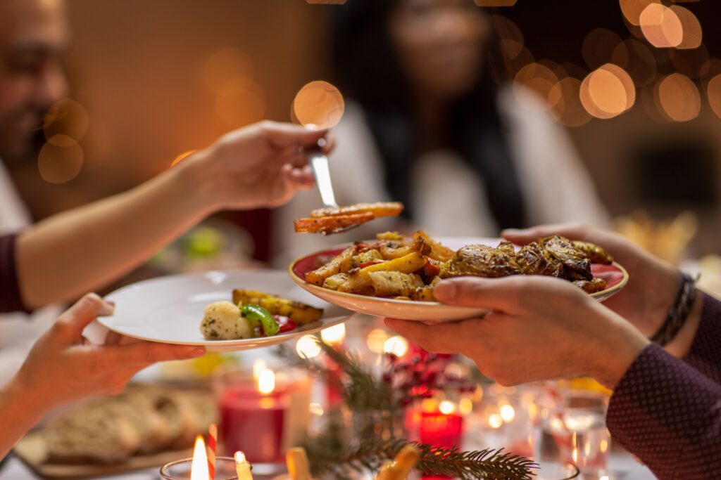 How to Enjoy the Holidays Without Derailing Your Blood Sugar
